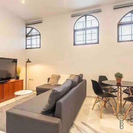 Luxury Centro -triana * إشبيلية